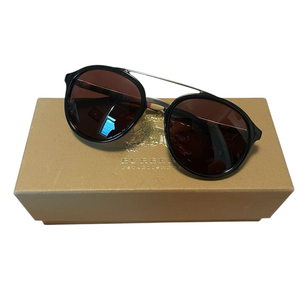Burberry Sunglasses with signature monogram trim